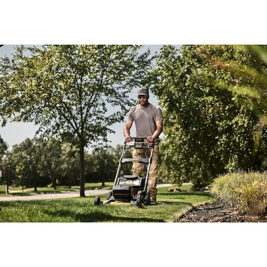 2X20V MAX* 21-1/2 in. Brushless Cordless FWD Self-Propelled Lawn Mower