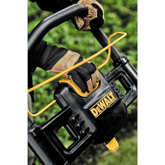 DEWALT 2X20V MAX* 21-1/2 in. Brushless Cordless Push Mower