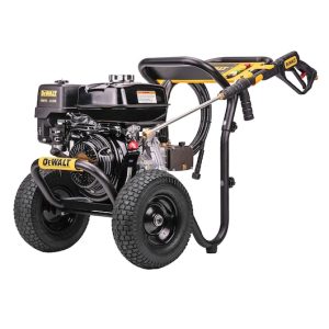 DEWALT Cold Water Gas Pressure Washer Powered by Honda® With Triplex Pump (4000 PSI at 3.5 GPM)