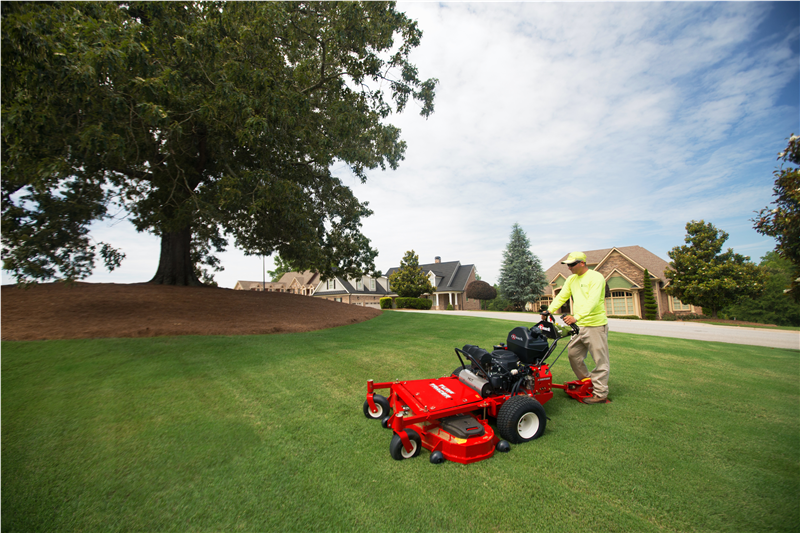 Exmark Turf Tracer X-Series with 21 HP* Kohler EFI ECV650 Engine and 60" UltraCut Series 4 Deck