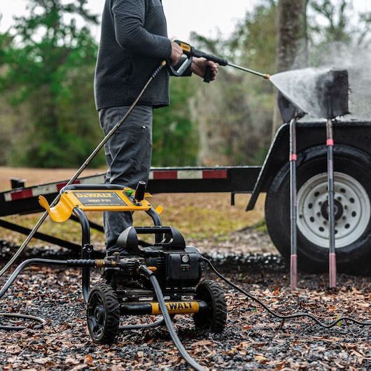 DEWALT DeWALT DXPW3001E 3000 PSI at 1.0 GPM Cold Water Electric Pressure Washer