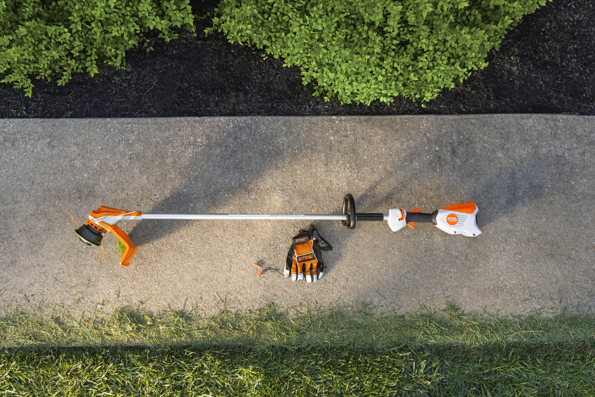 STIHL FSA 60 Battery Powered Grass Trimmer