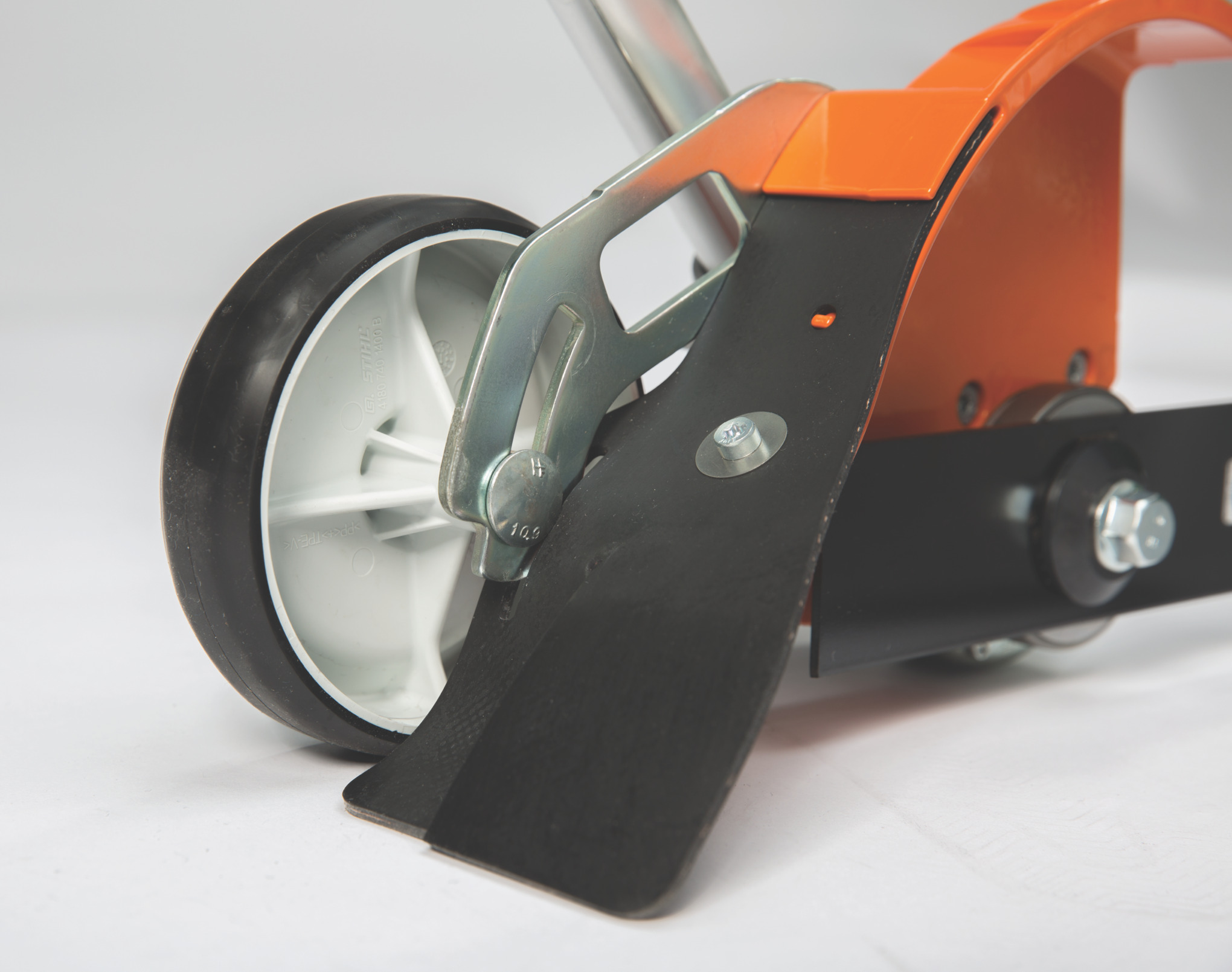 STIHL FC 56 C-E Gasoline Edger