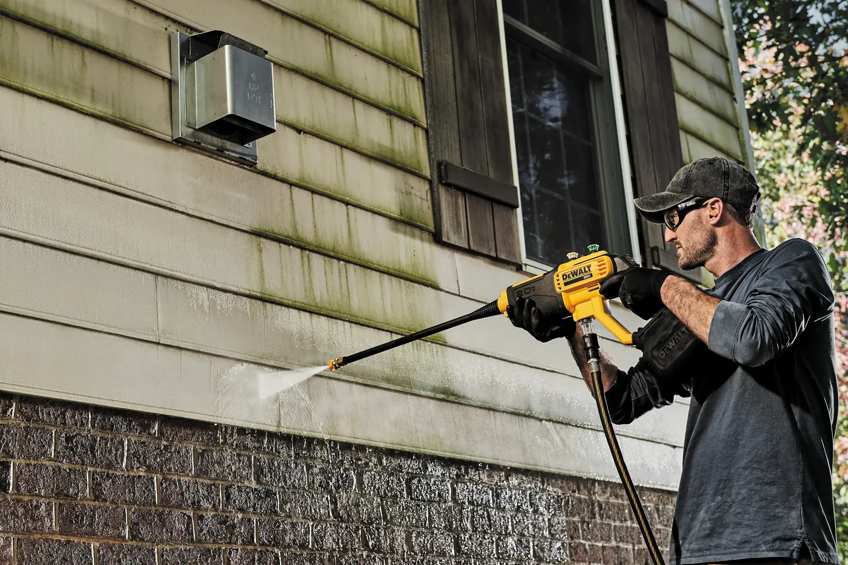 DEWALT® 20V MAX* 550 PSI Cordless Power Cleaner (Tool Only)