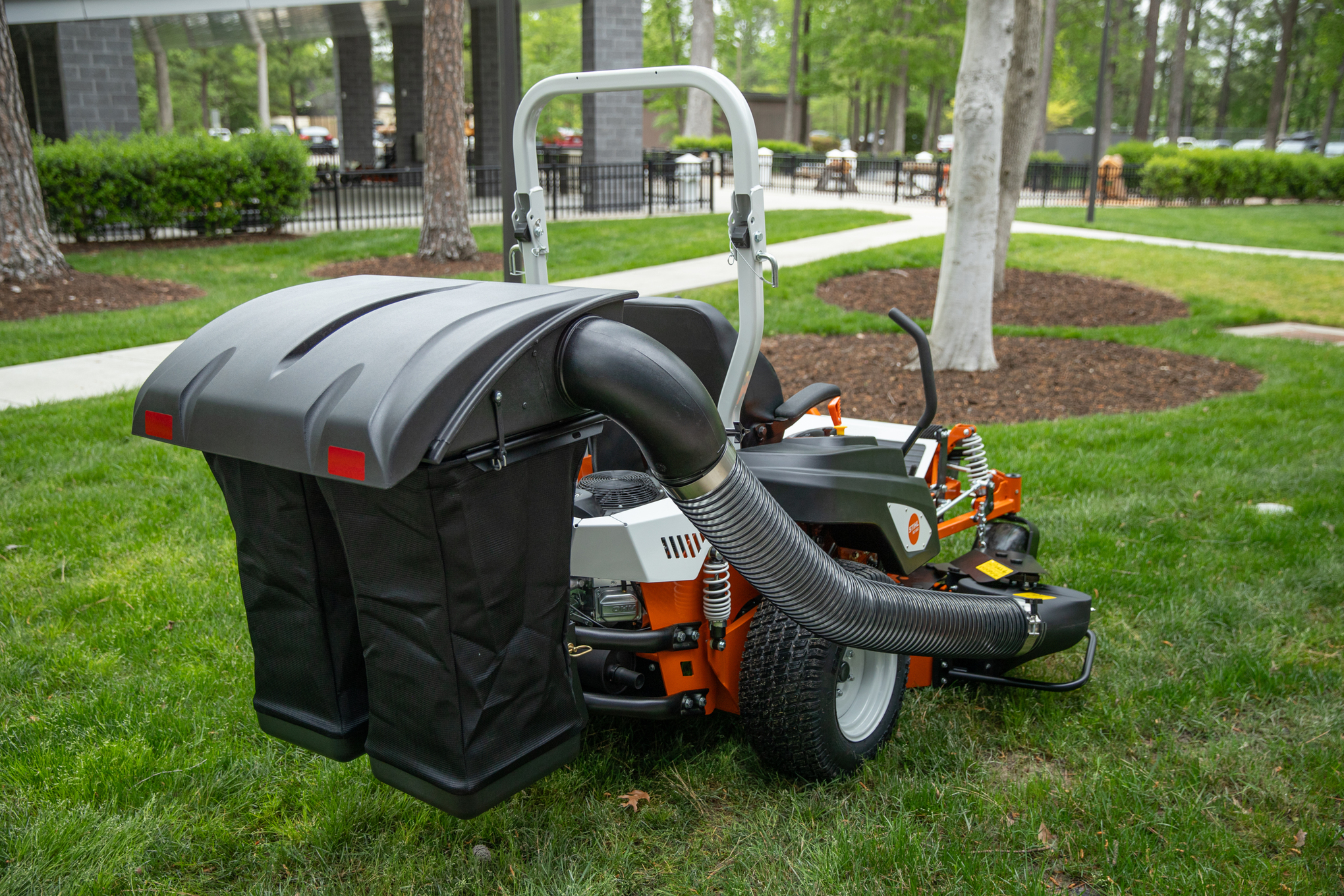 STIHL AFZ 560 Collection System