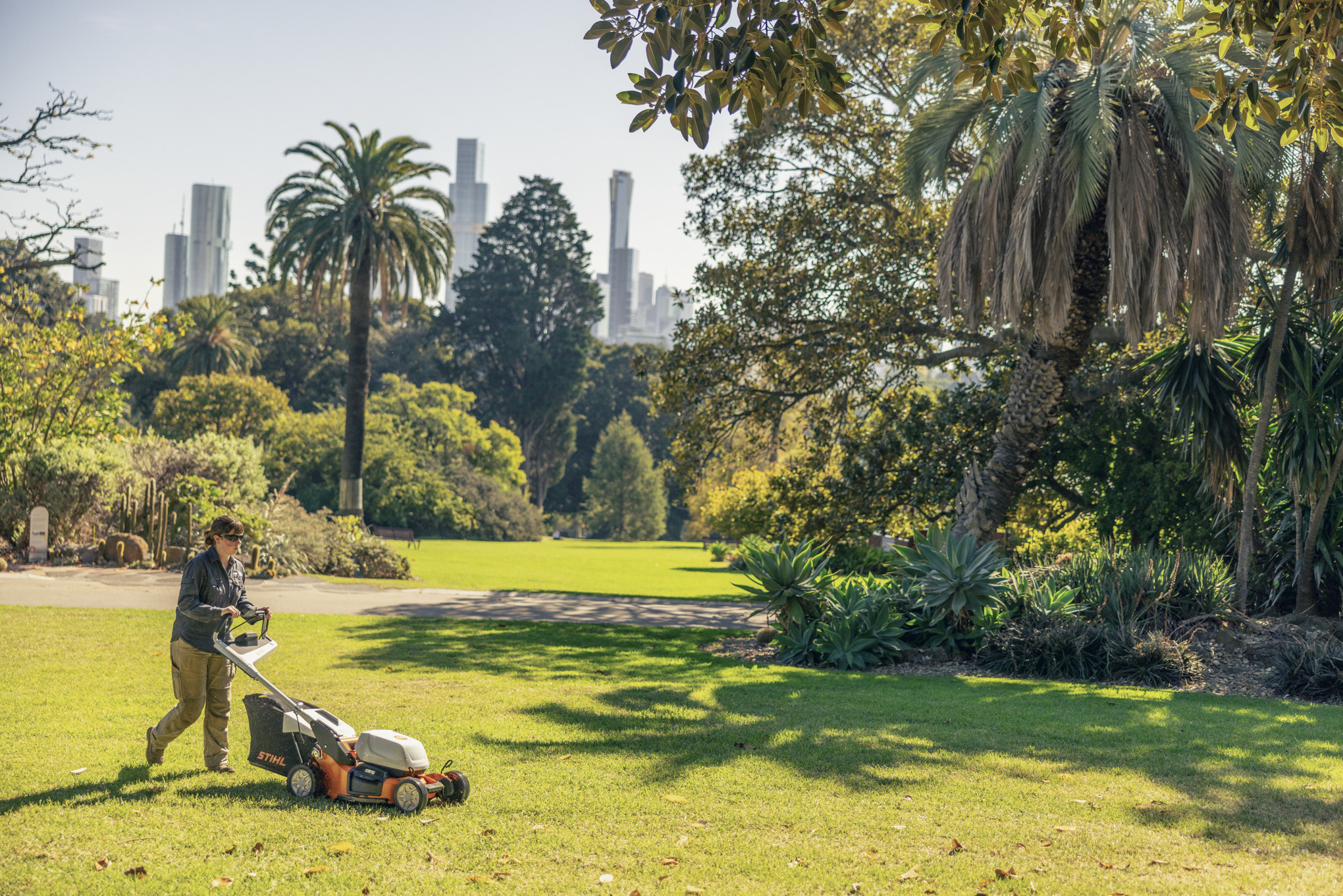 STIHL RMA 756 Battery Powered Lawn Mower