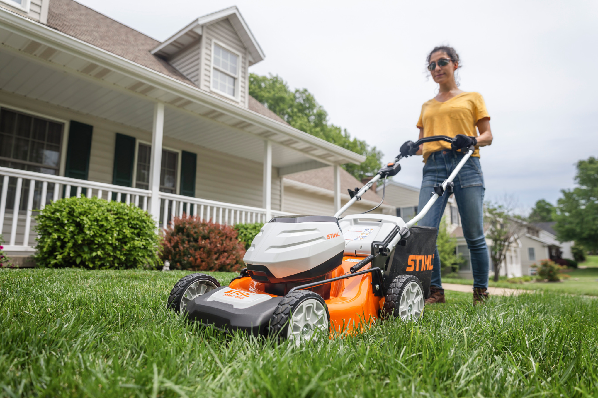 STIHL RMA 460 Battery Powered Lawn Mower